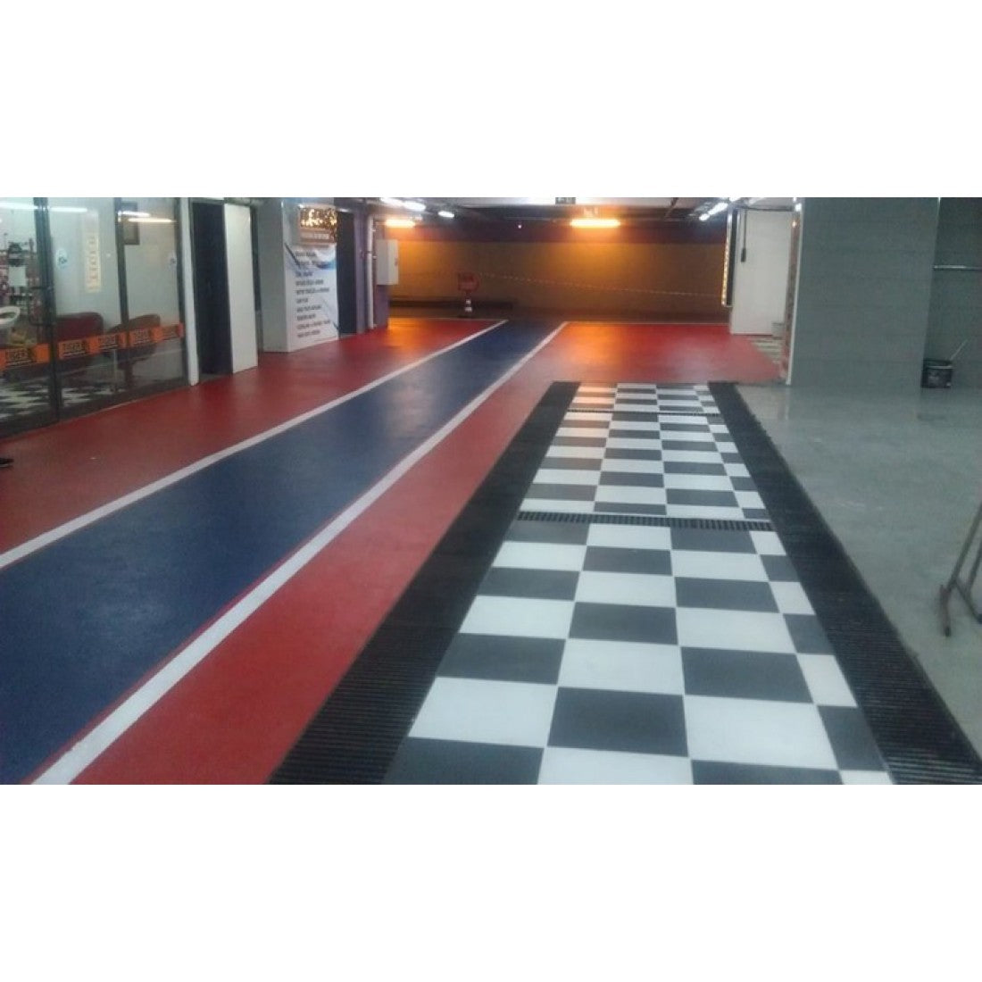 Vopsea Acrilică pentru Asfalt și Beton – STREET PAINT
