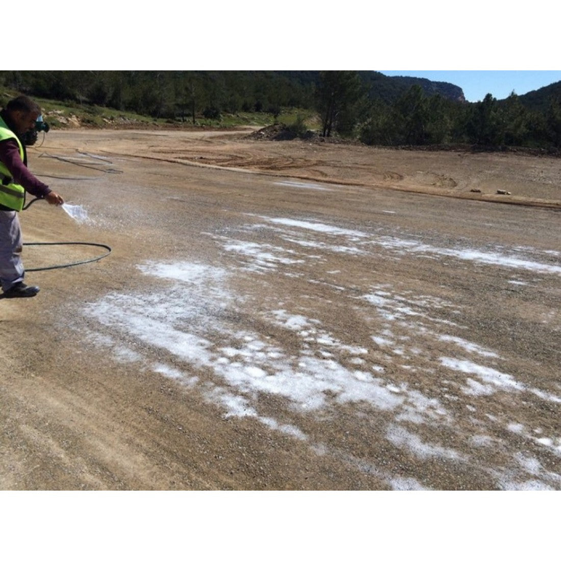 Stabilizator Ecologic pentru Sol și Control Prafului – SS SOIL HARDENER
