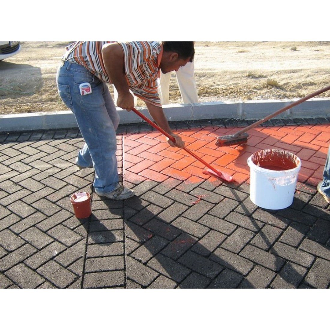Vopsea Acrilică pentru Asfalt și Beton – STREET PAINT