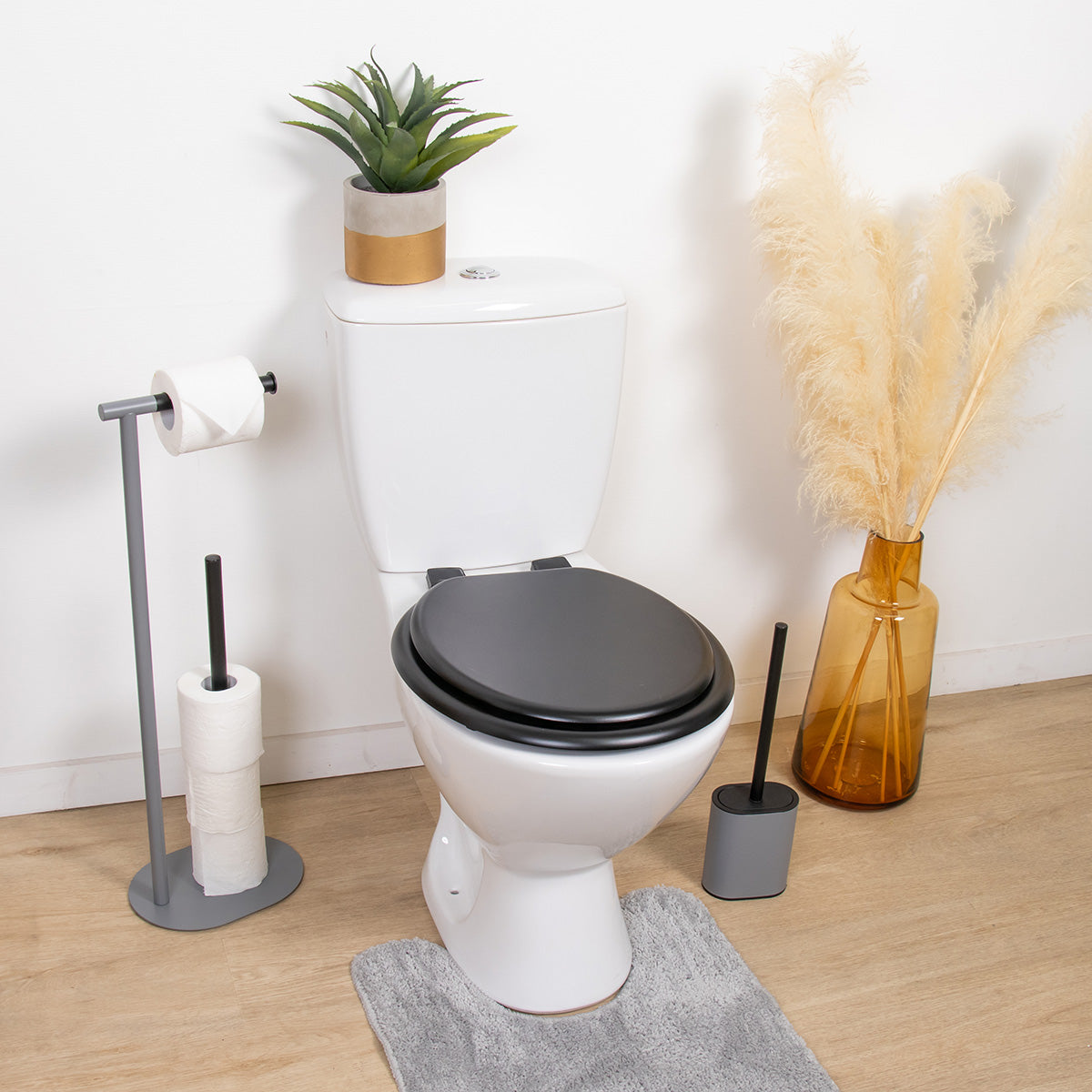 Capac WC din MDF 17” – balamale din plastic – negru mat