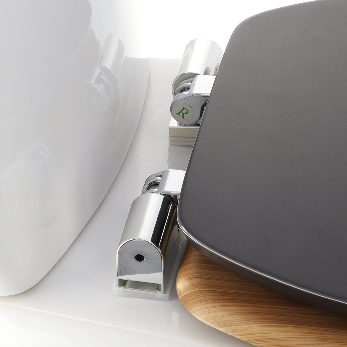 Capac WC din MDF 18” – balamale ABS cromate – sistem soft close – model PLENITUDE