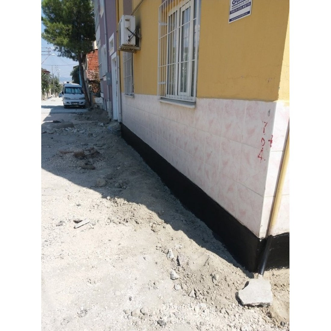 Hidroizolant Lichid Elastic pe Bază de Bitum și Cauciuc – BE 89