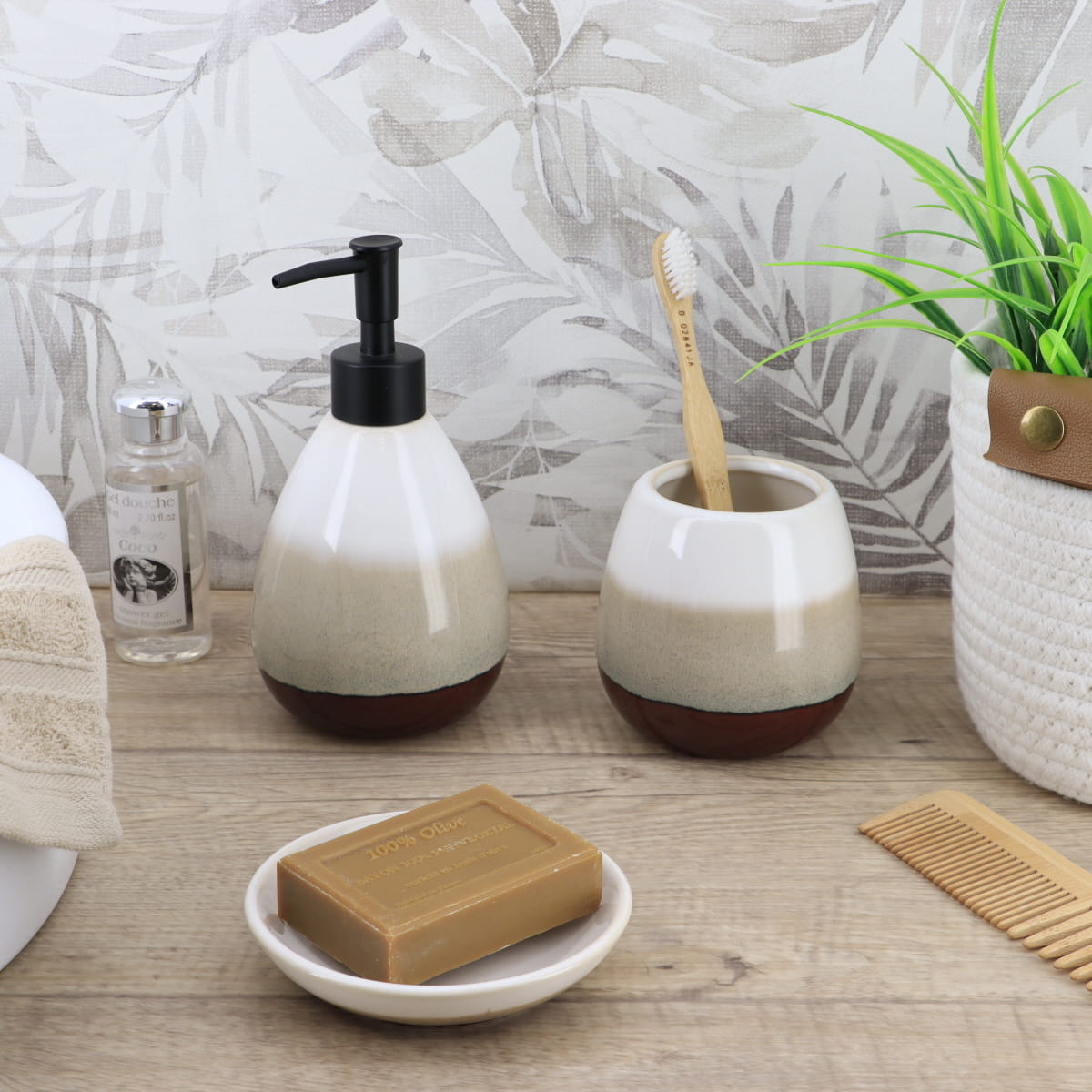 Pahar rotund tricolor din ceramică – maro/bej