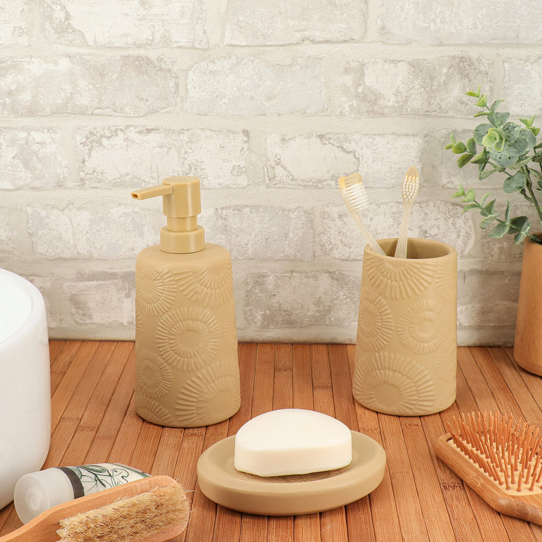 Pahar rotund din ceramică – model spirală etnică – bej