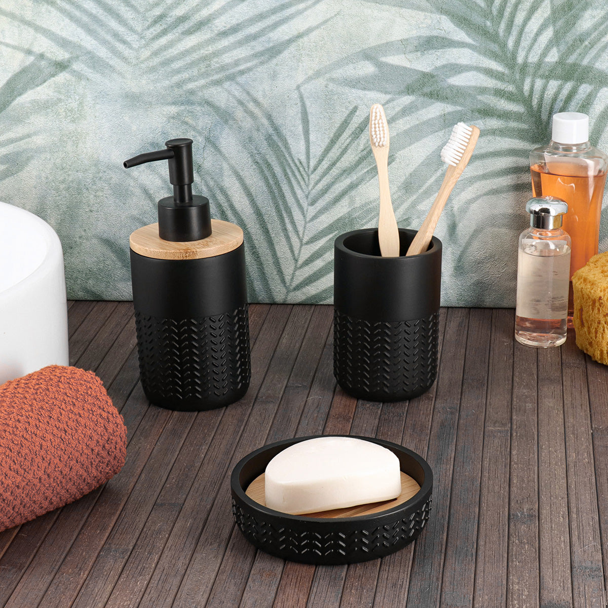 Dispenser de săpun din polirășină + bambus 260 ml – negru