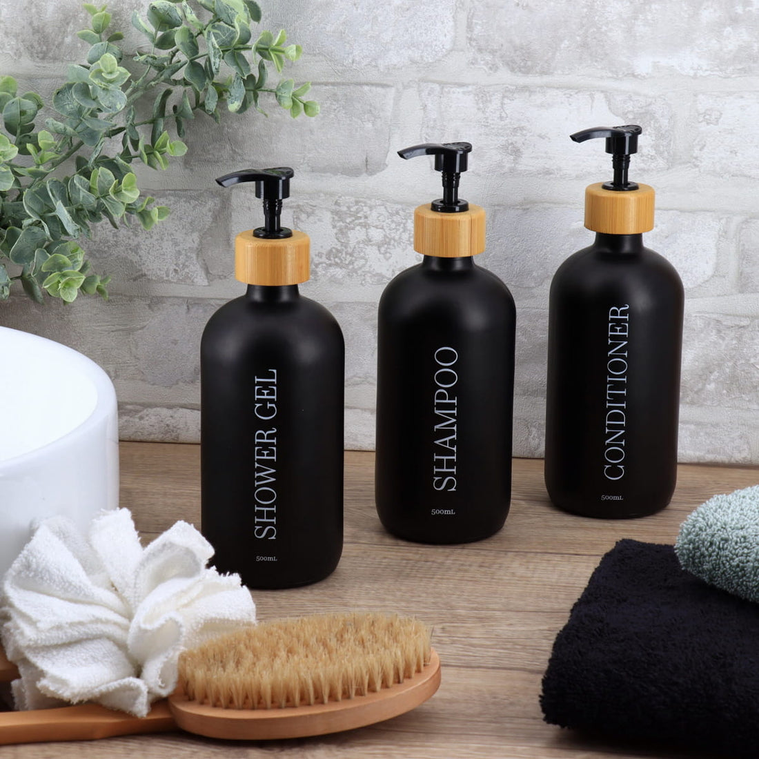 Dispenser pentru șampon din sticlă și bambus 500 ml – Negru mat