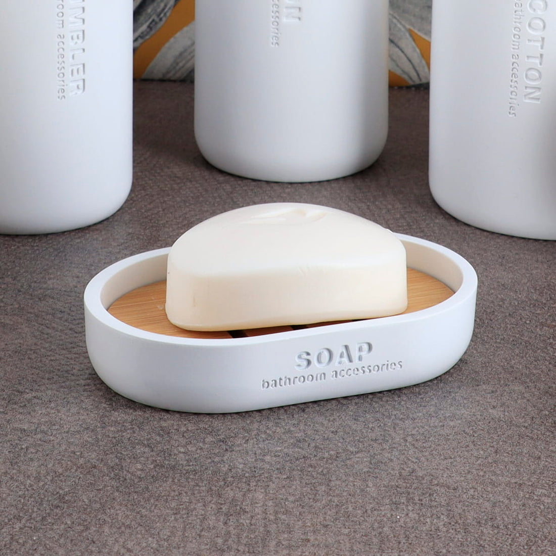 Săpunieră ovală Timeless din polirășină și bambus – Alb
