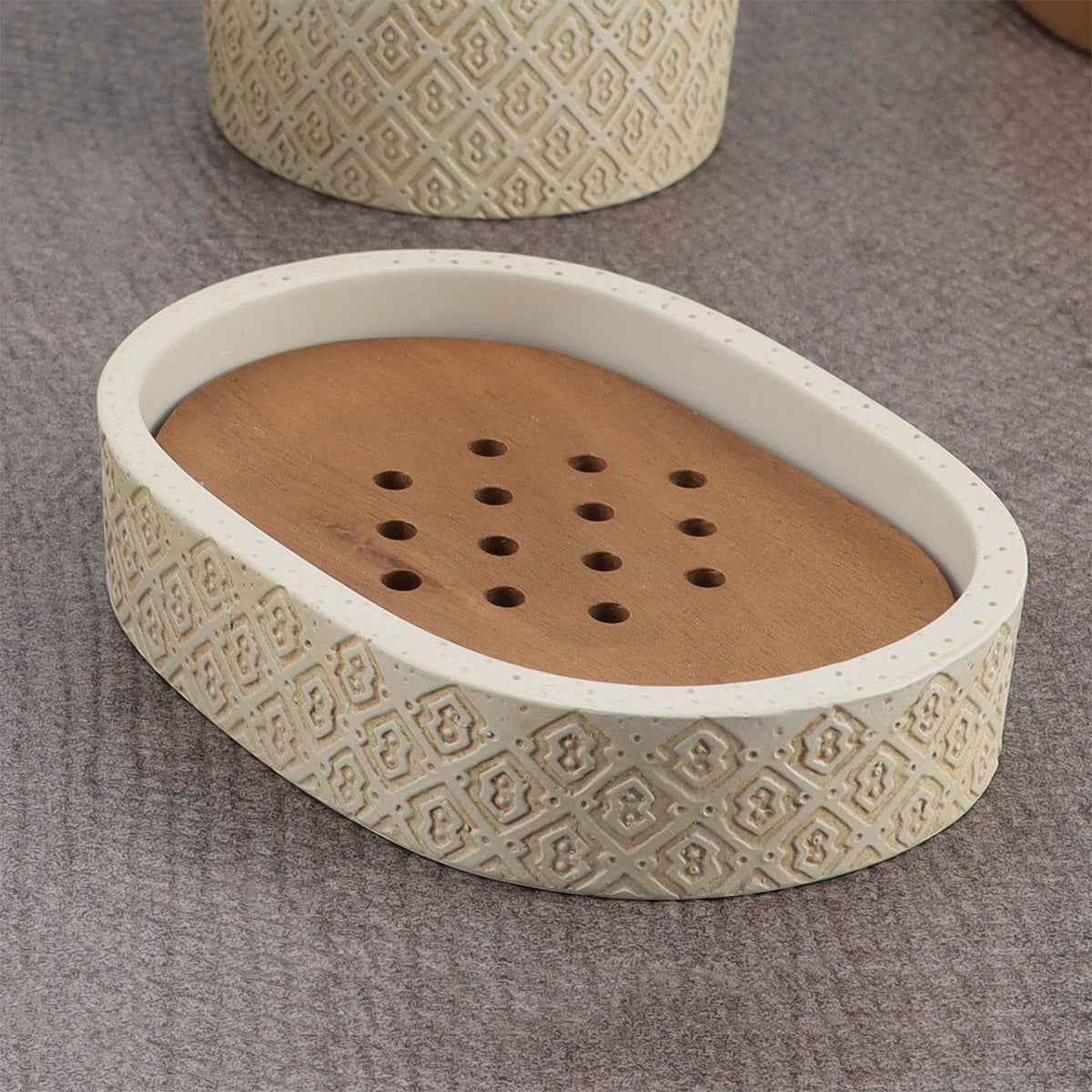 Săpunieră ovală din polirășină – natural/acacia