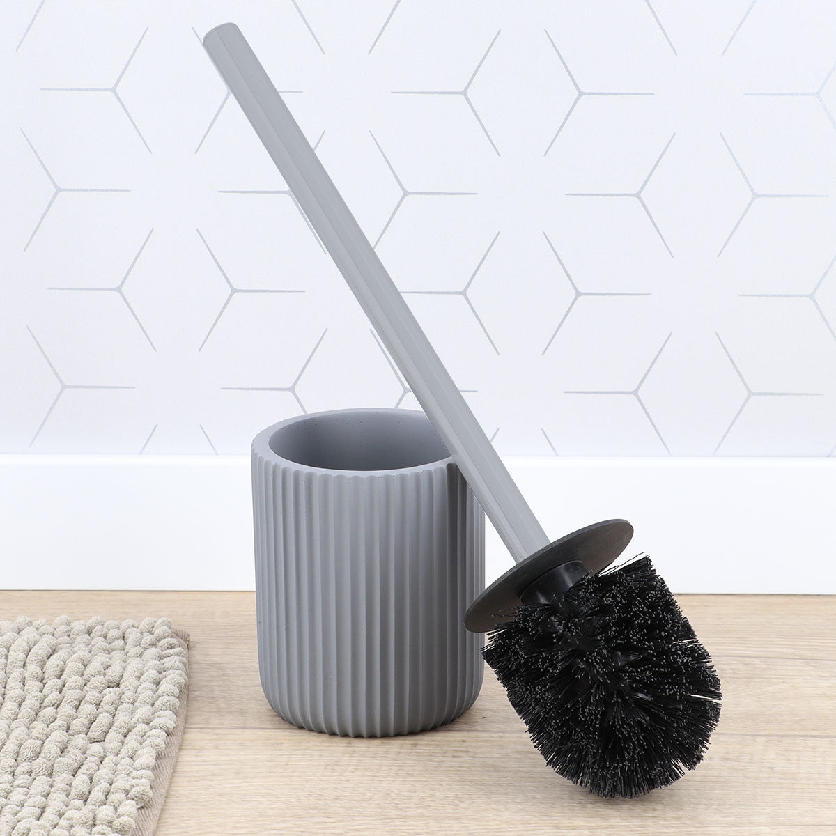 Perie WC din polirășină cu striații Timeless – Gri