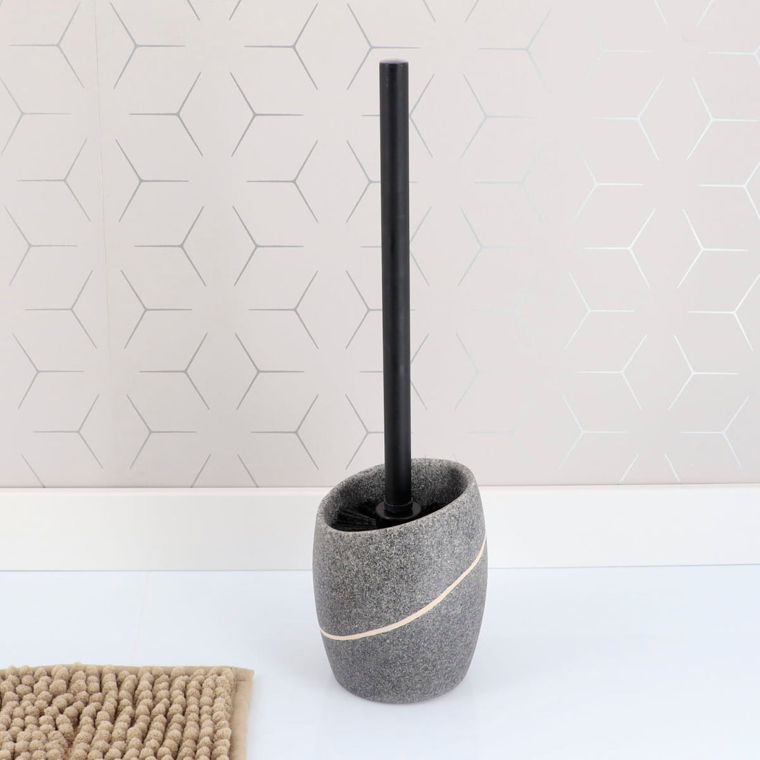 Perie de toaletă rotundă din polirășină cu efect de piatră – gri