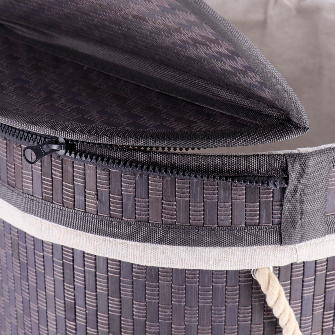 Coș de rufe rotund pliabil din bambus cu capac integrat – Gri