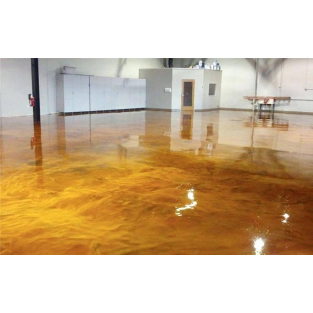 Vopsea Epoxidică Decorativă Autonivelantă pentru Pardoseli și Blaturi – LIQUID MARBLE