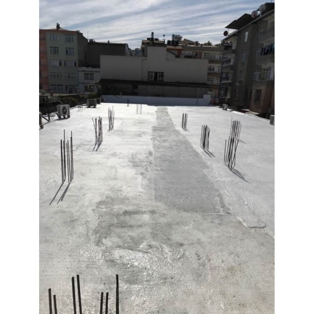 Amorsă Universală Acrilică pe Bază de Apă – UNIVERSAL PRIMER