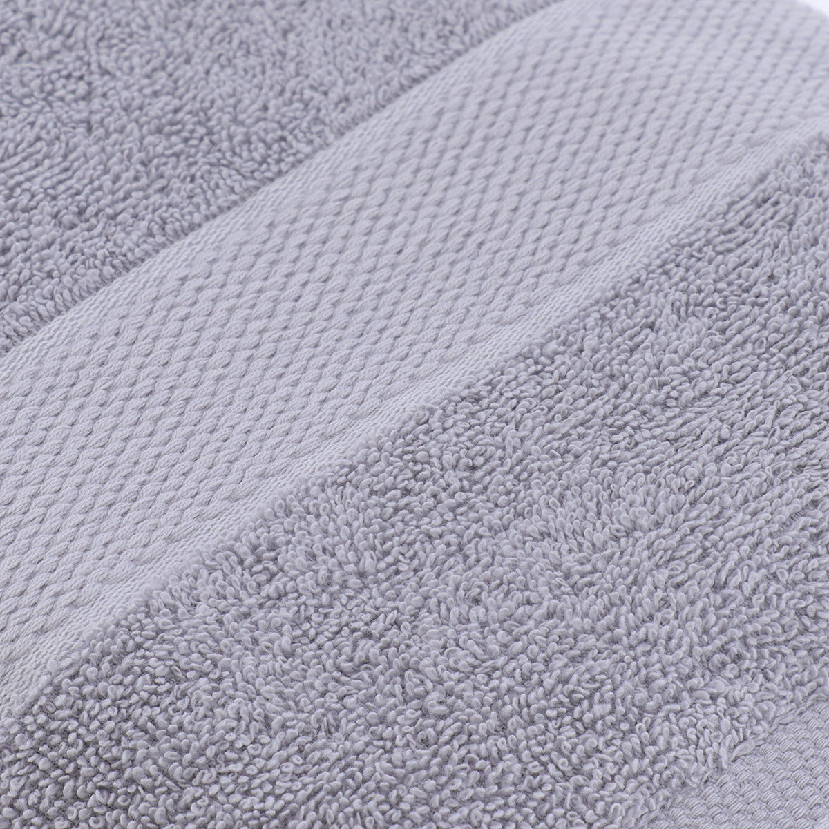 Prosop baie 100% bumbac 70x130 cm gri deschis – moale și absorbant